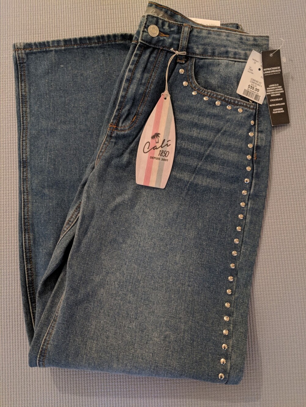 Women's Studded Straight Jeans